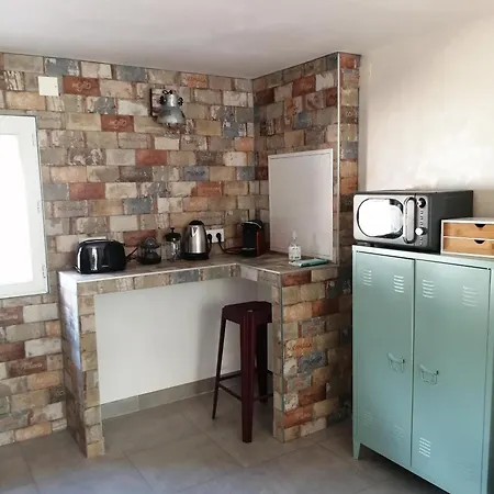 Appartement Studio Entre Nimes Et Uzes *